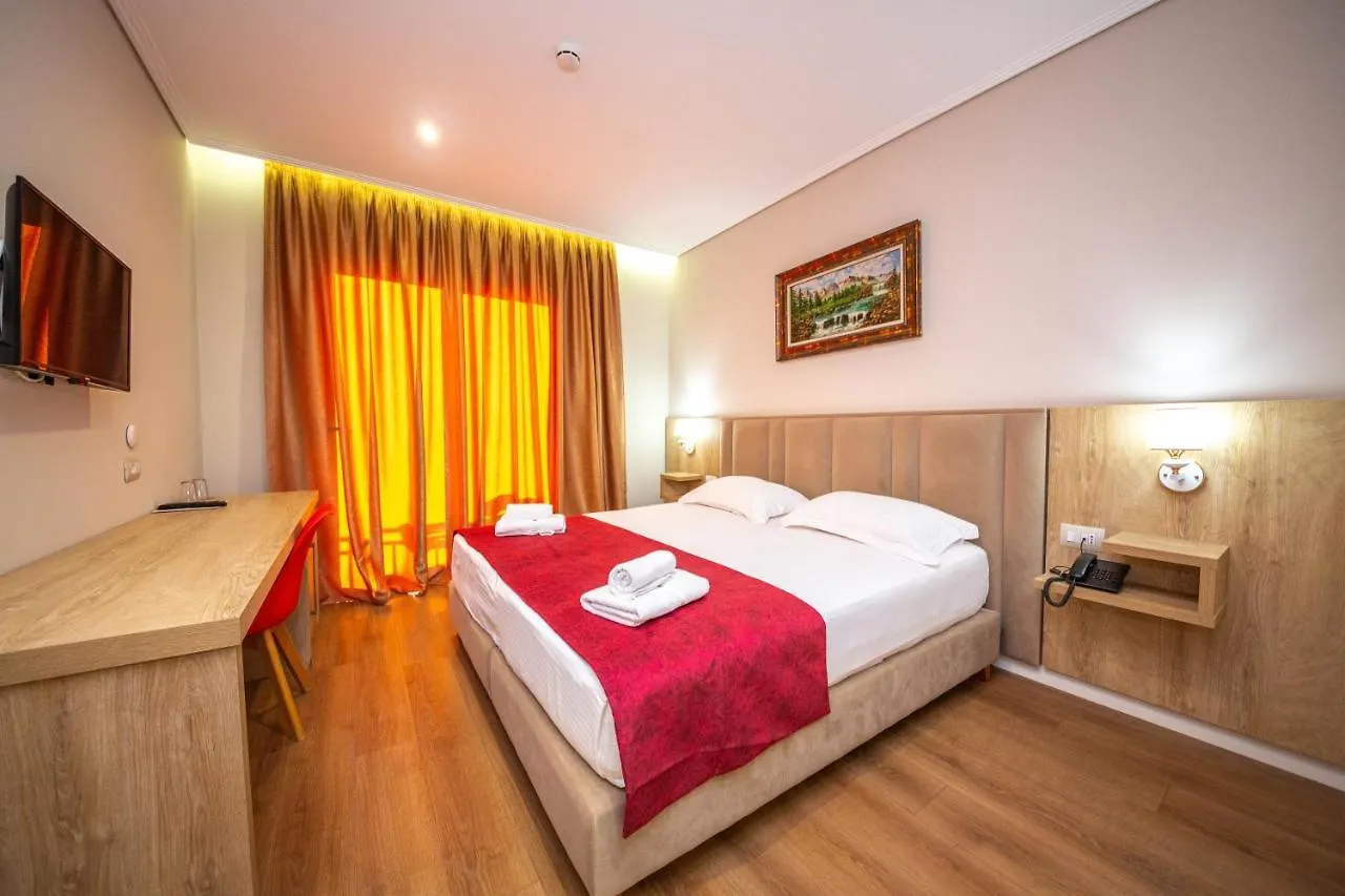 Class Hotel Ksamil