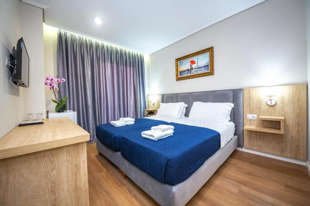 Class Hotel Ksamil