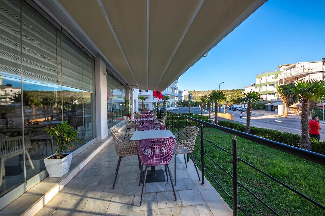 Class Hotel Ksamil