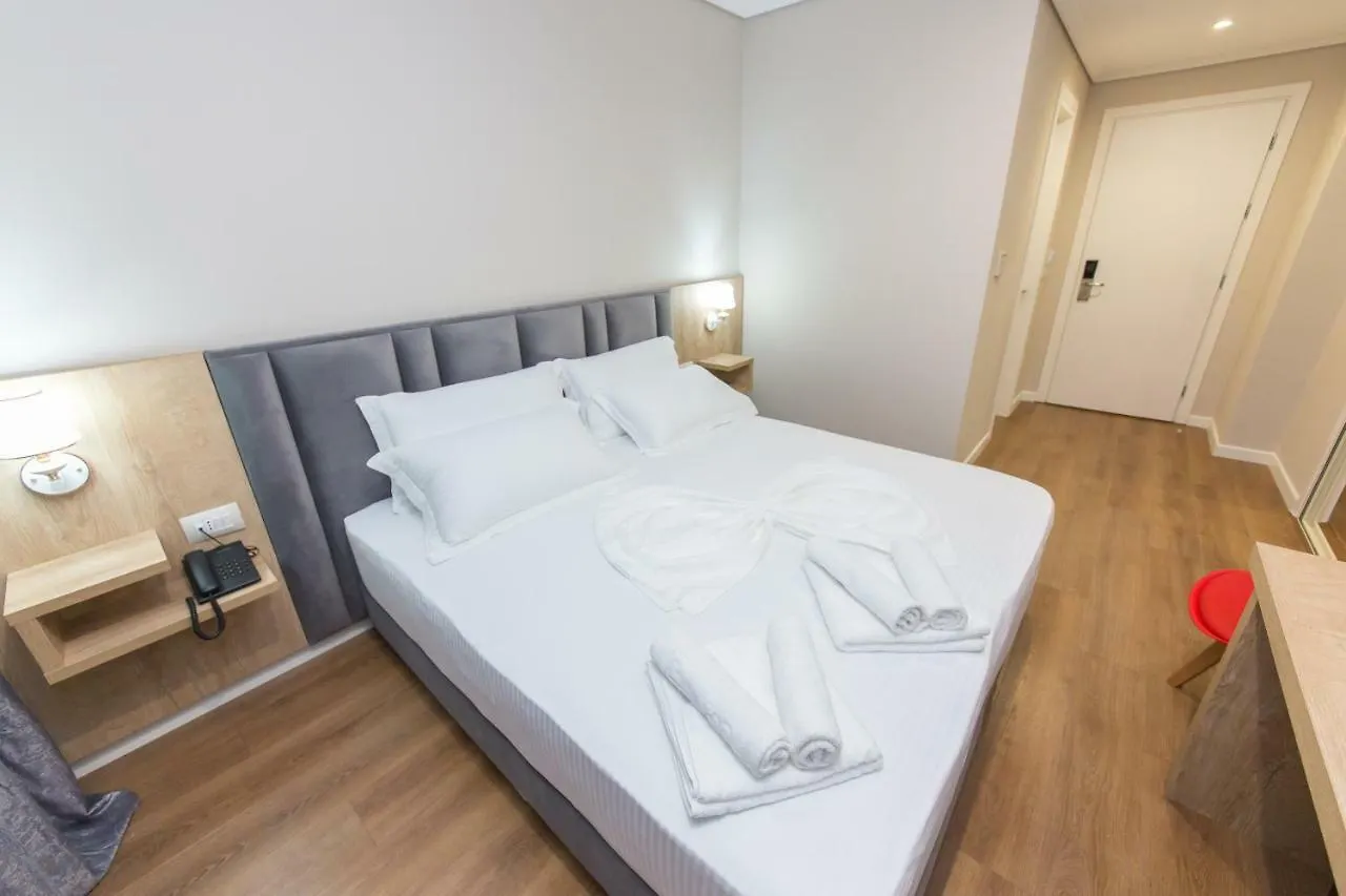 Class Hotel Ksamil 4*,  Albanie